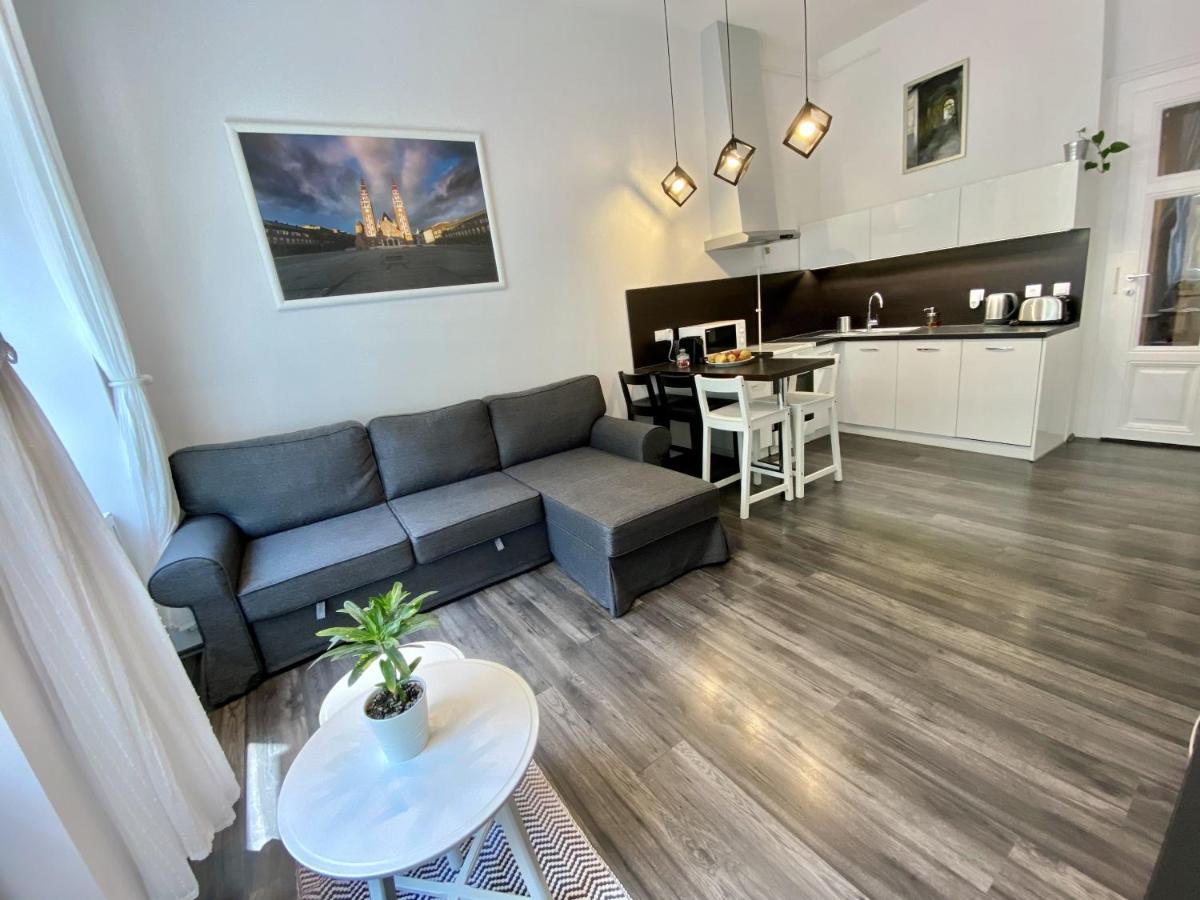 Art Apartment Segedín Exteriér fotografie